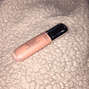 Revlon Metallic ultra HD matte lip color